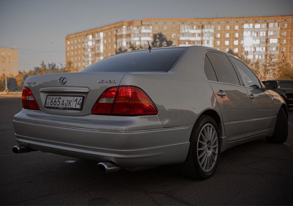 Продам lexus ls 430