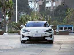 DENZA Z9 DM -i 1100 4wd ULTRA naxt va halol nasiyaga