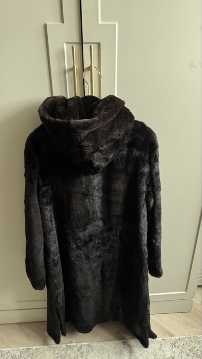 Прлдам шубу в хорошем состояний