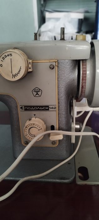 Продаю швейную машинку Подольск