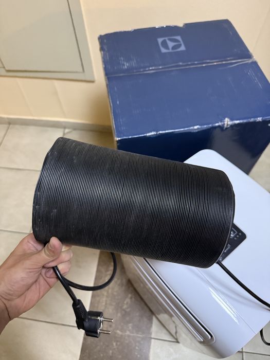 Напольный кондиционер electrolux