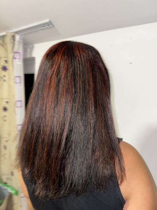 Coafor la domiciliu – Tuns • Coafat • Vopsit • Balayage