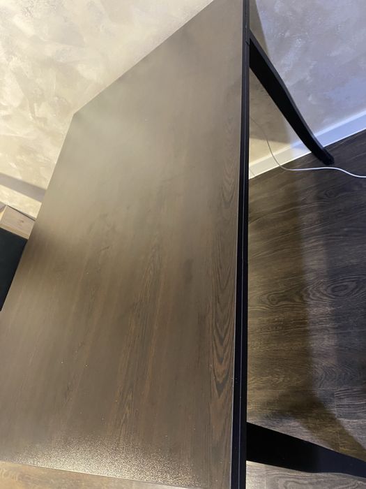 Трапезна   маса.