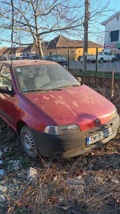 Vand masina ( fiat punto)Pret 500 euro