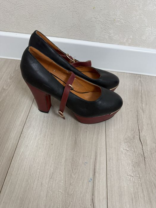 Сапоги-чулки, туфли