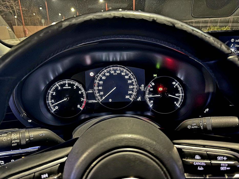Vand Mazda 3 Sedan e-Skyactiv G122 MHEV Plus | 2019 | Stare excelentă