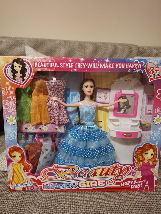 Papusa Barbie noua in cutie, transport 5 lei