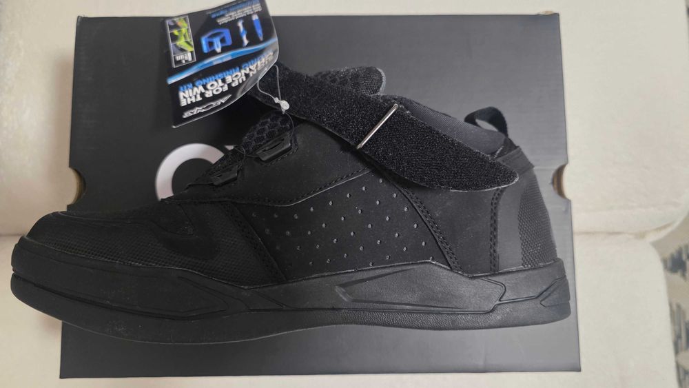 Продавам нови обувки O'NEAL SESSION SPD V.22 GRAY/BLACK