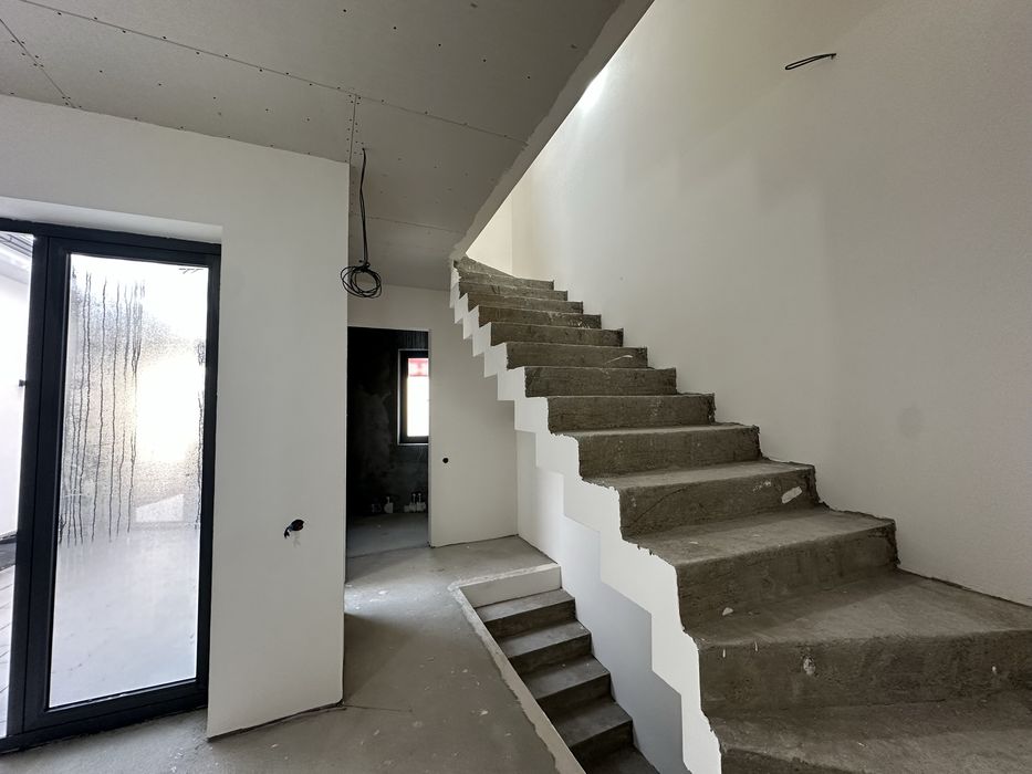 Коттедж сотилади 1 сотихли Учтепа Шарк Гули Махалласи