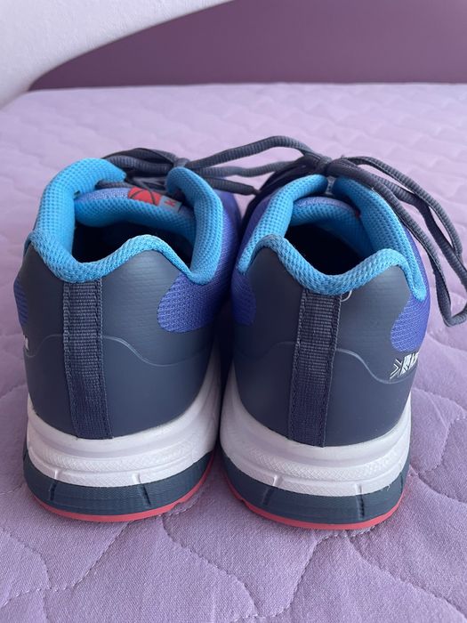 Маратонки Karrimor