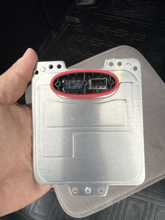 Calculator far / droser / balast xenon Mercedes W211 A2118705585 nou