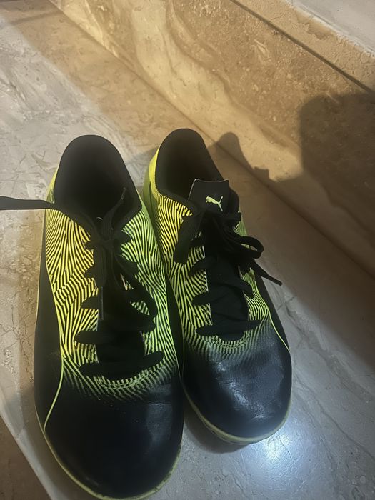 Ghete fotbal Puma 35,5