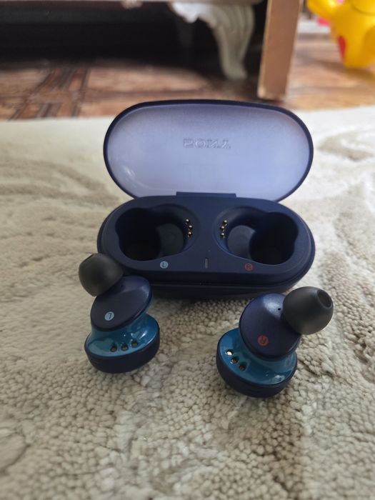 Продам Sony наушники