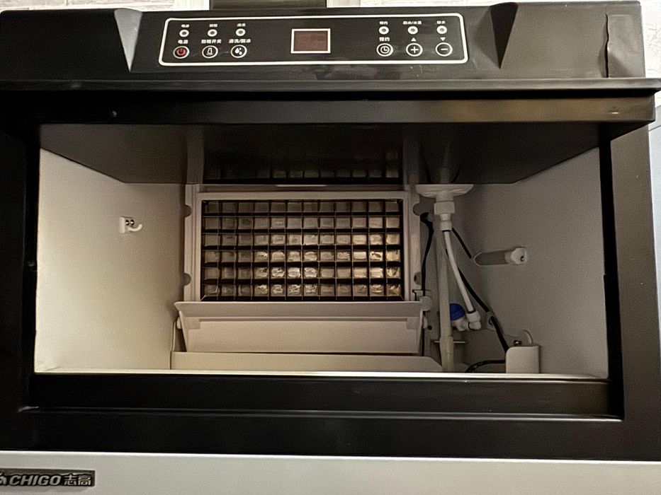 Ледогенератор б/у за сутку 20 кг