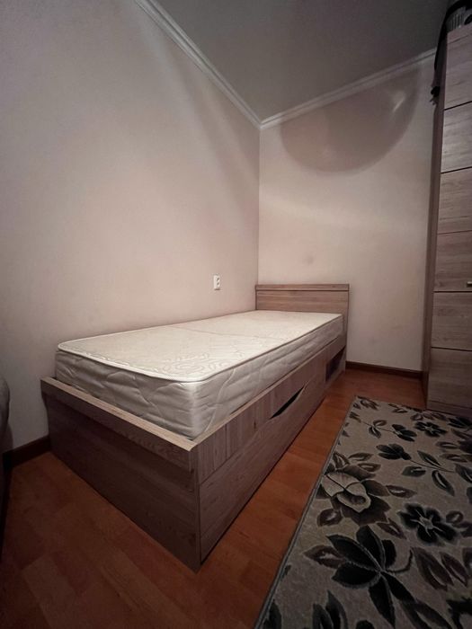 Кровать односпальная