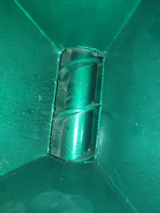 Принимаю фритюрное и растительное масло