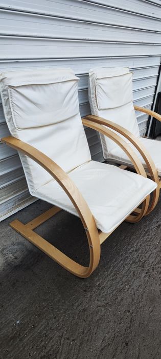 Люлеещи, градински столове.