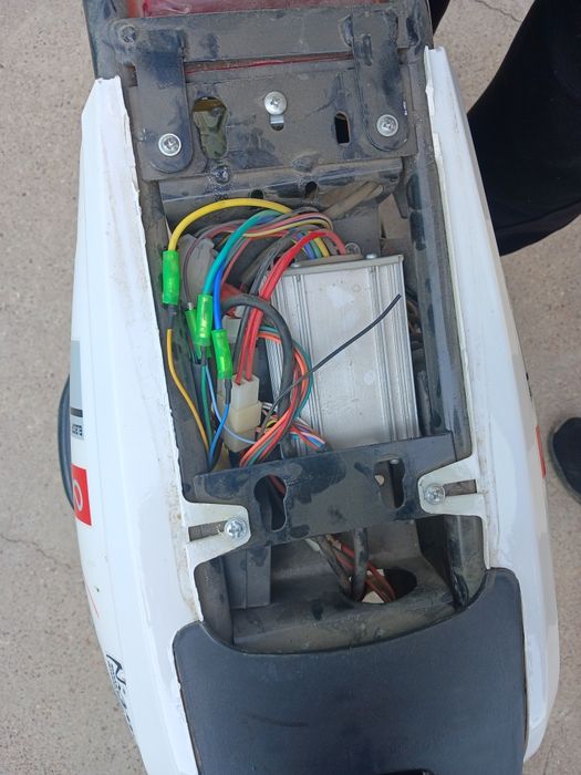 Скутер СК8 2025ж