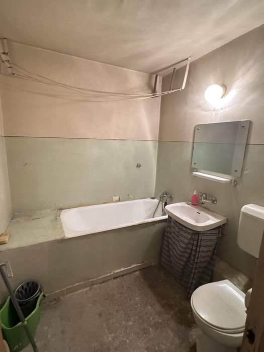 Proprietar | 3 camere | 64,6 mp | Etaj 2 | Bloc 1986 | Rahova ...