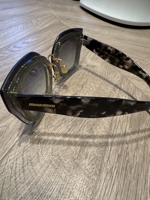 Оригинални Miu miu слънчеви очила
