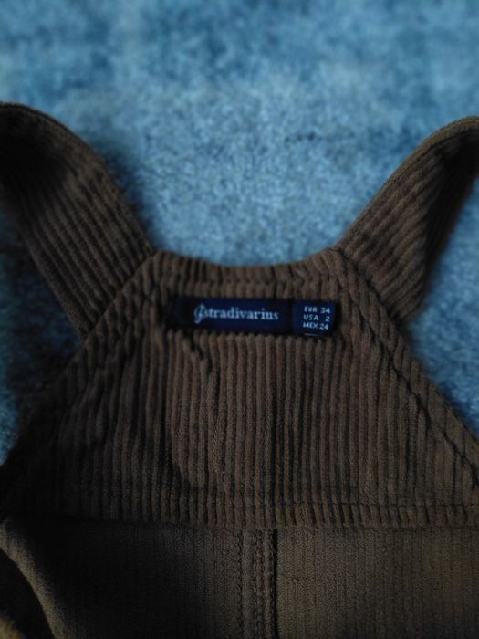 Stradivarius сукман