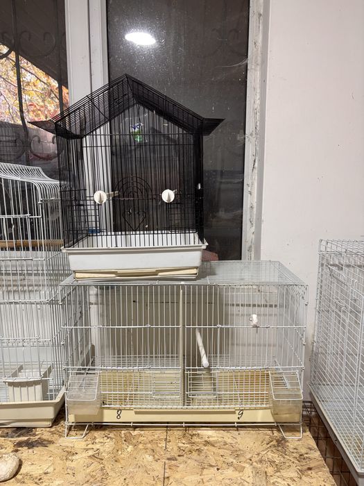 Продам клетки для птиц