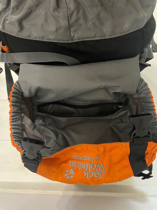Туристическа раница Jack Wolfskin