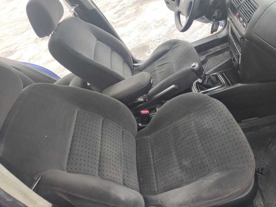 Продам Фольваген гольф 4