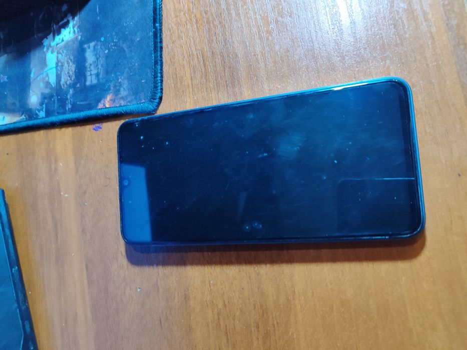 Продаю Vivo v25.