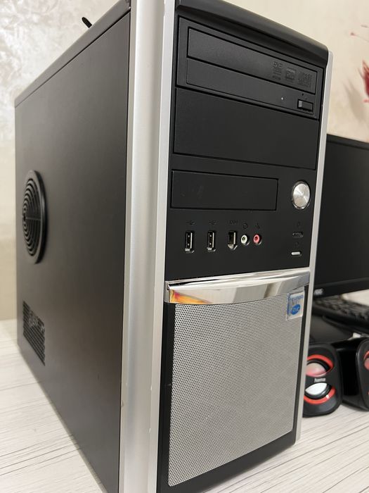 Sistem Complet PC + Monitor AOC 22" i3-9100F 16 GB Ram SSD 500 GB