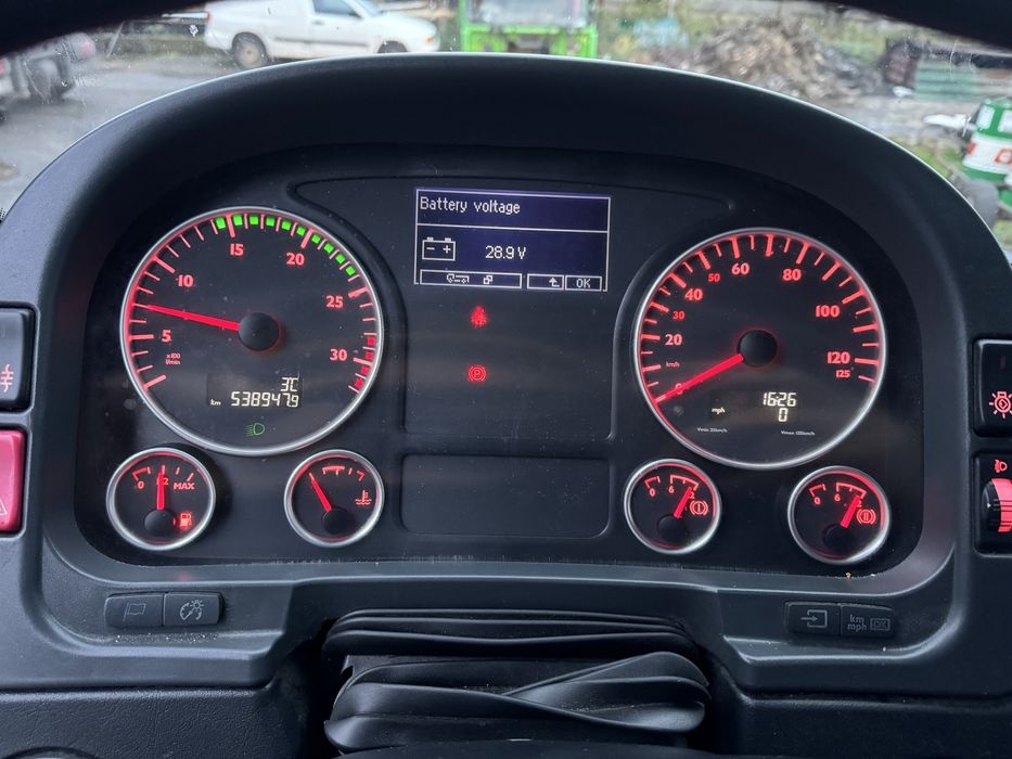 MAN TGL12.220 cu lift