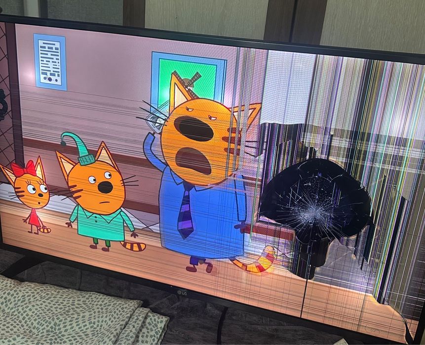 Телевизор на запчасти