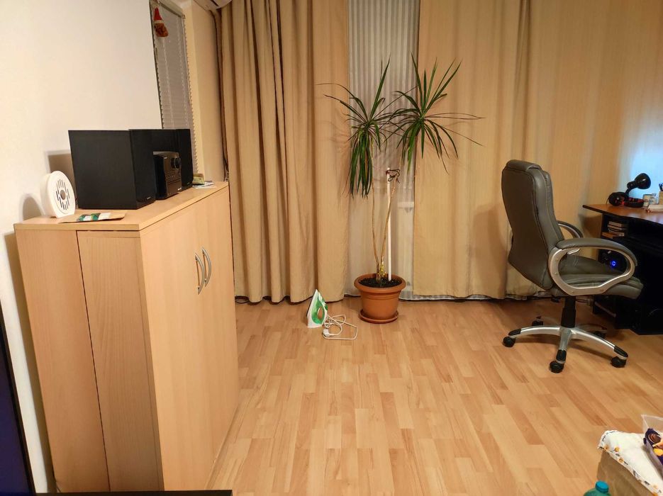 Apartament 3 camere, dec, Rahova