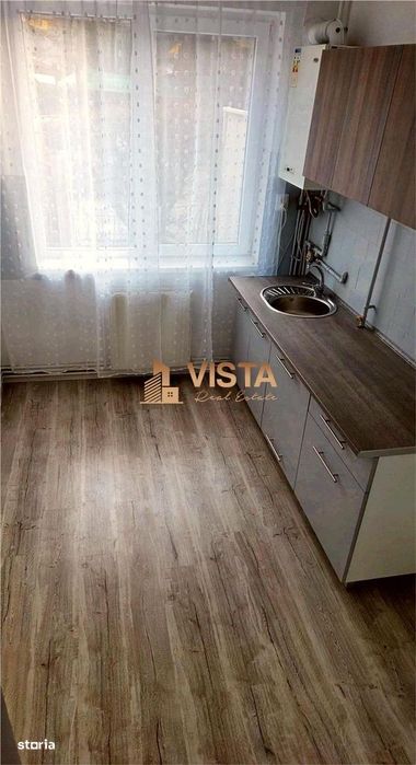 Apartament 2 camere, renovat complet, centrala proprie. Zona Sacele