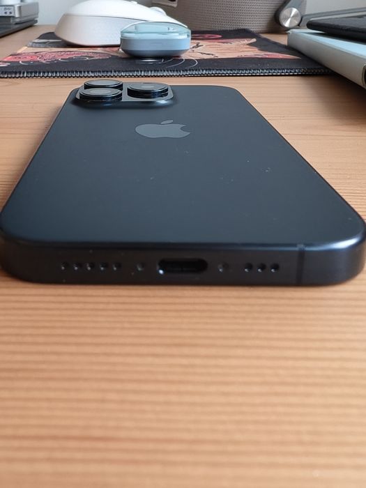 IPhone 15pro 256gb