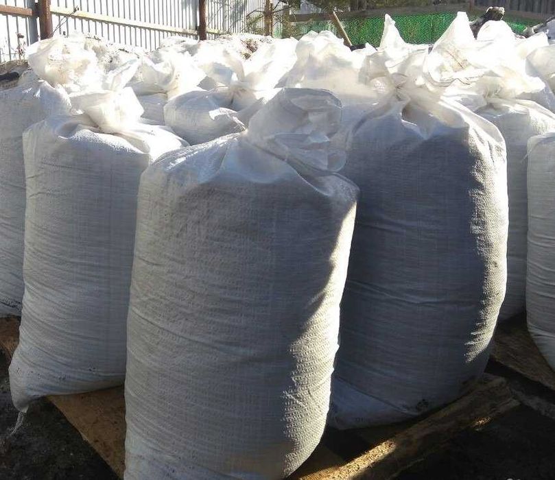 Чернозем ПОЧВА плодородна без добавени компоненти