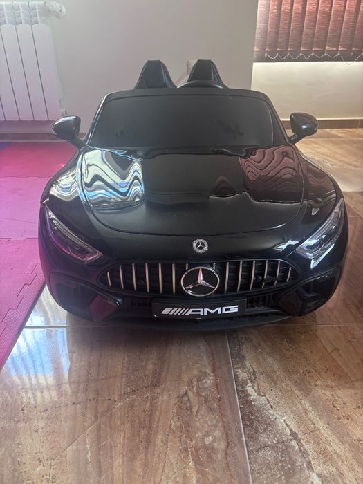 Акумулаторна кола Mercedes SL63 с гаранция до ноември 2027