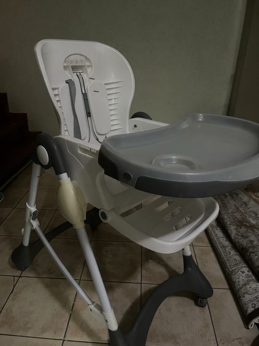Стульчик для кормление ребенка продам