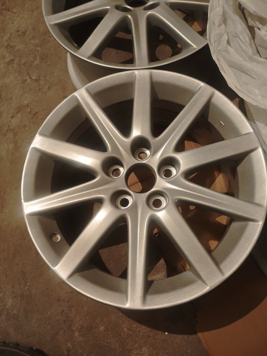 Диски 17 Лексус Тойота