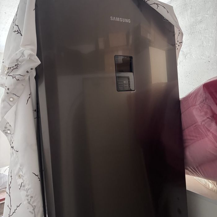 Продам холодильник САМСУНГ