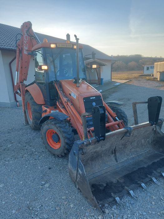 Buldoexcavator devinzare