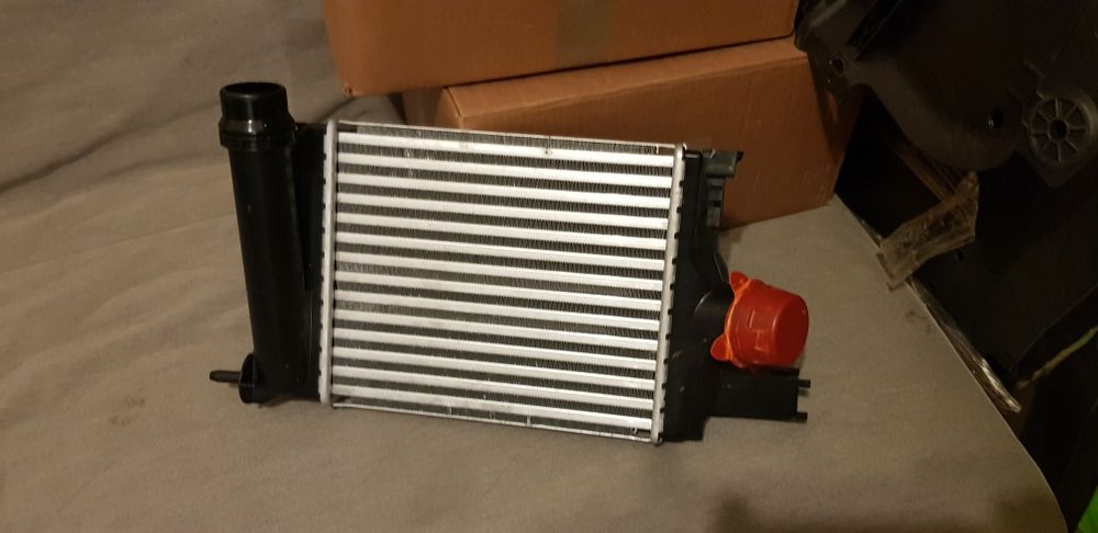 Radiator intercooler 0.9 Dacia Logan 2, MCV, Sandero 2013_2015_2017_20