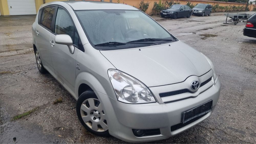 Тойота Корола Версо.D-4D. 177к.с.На!части!Toyota corolla verso 2.2.D-4