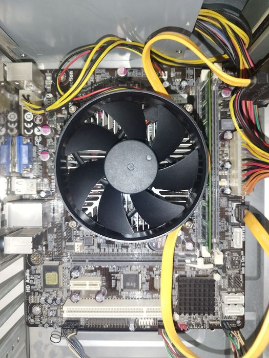 H61 компьютер + LG 19 дюйм монитор , гарантия 3 кун