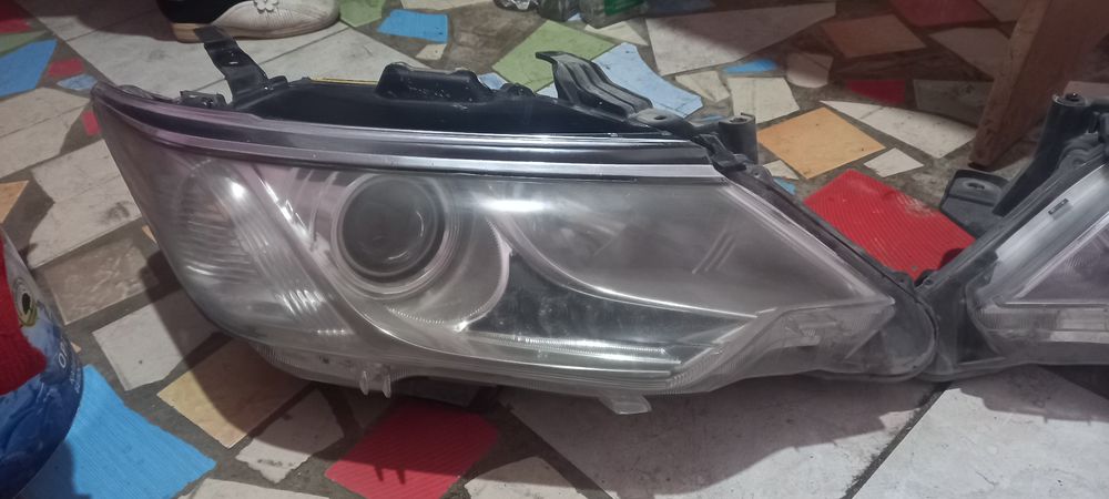 Фары на Камри 55