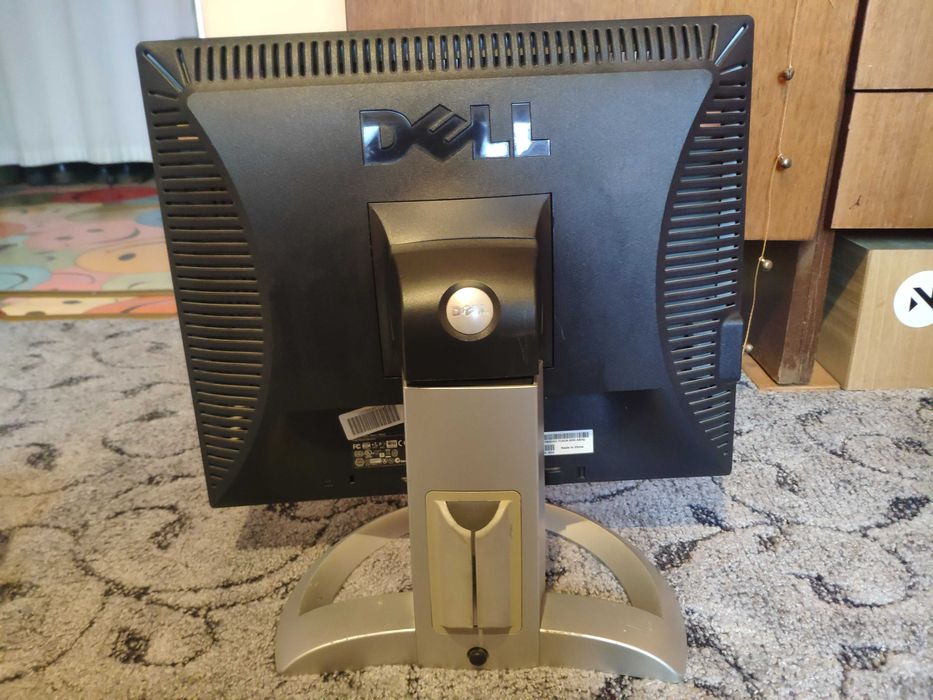 19" Монитор Dell