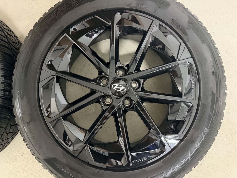 Jante originale Hyundai R19 5x114,3+ anvelope 235/55R19