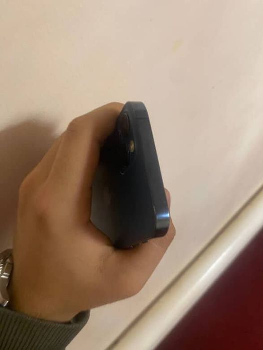 Iphone 12 pro 128 tali arzon narxda xolati yaxshi ishlataman deganlaga