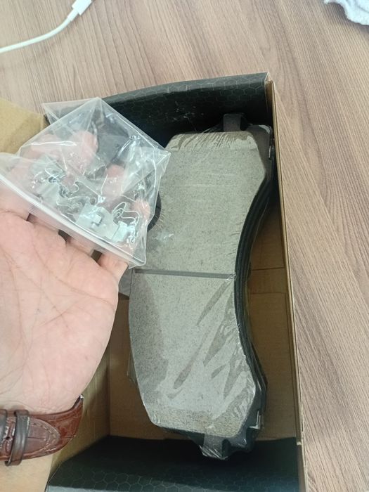 Продам колодки на Ауди Q7, S8, SQ7.