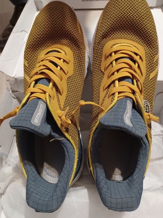 Спортни маратонки bugatti